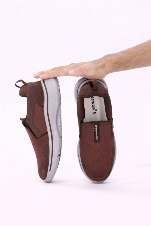 BROWN Sports Shoes